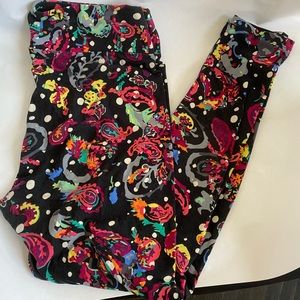 LuLaRoe Gorgeous multi-colored pattern leggings!